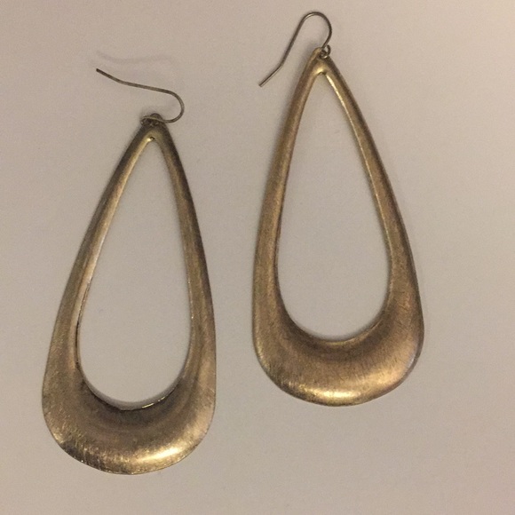 Jewelry - Gold Long Earrings